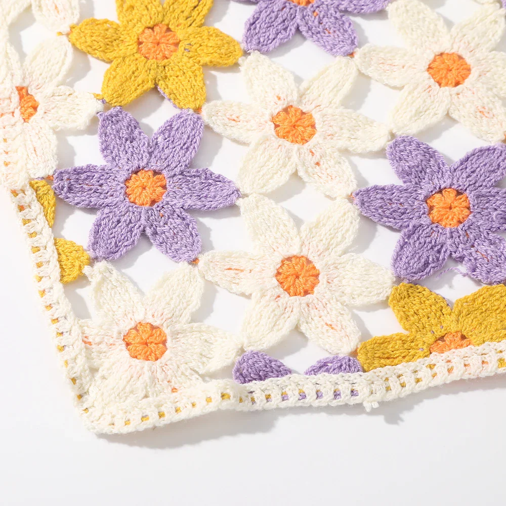 3Leaves Floral Knitted Head Scarf - Image 3