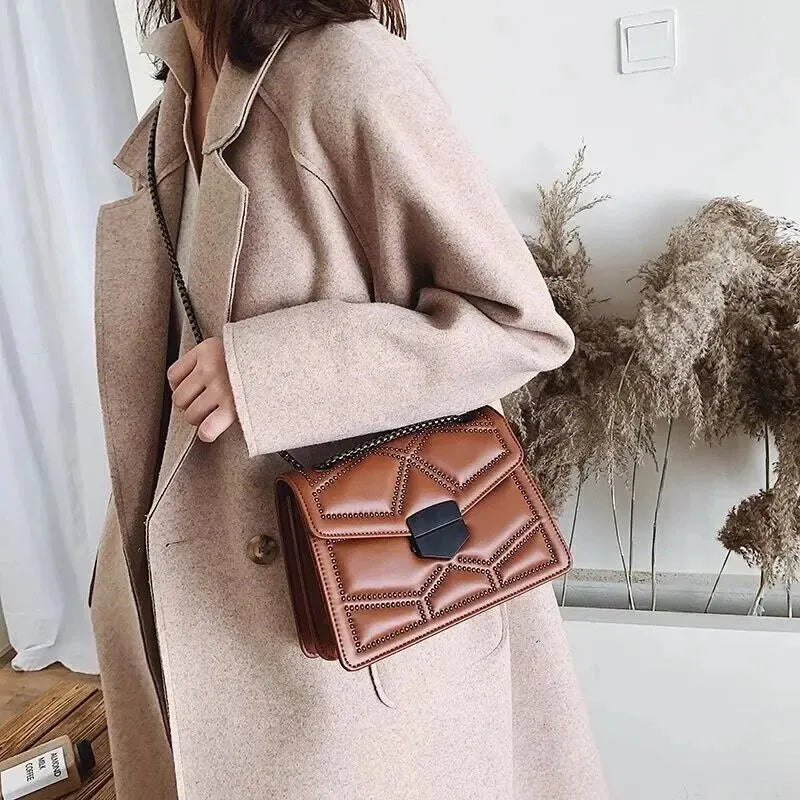 3Leaves Memoir Crossbody Bag - Image 5