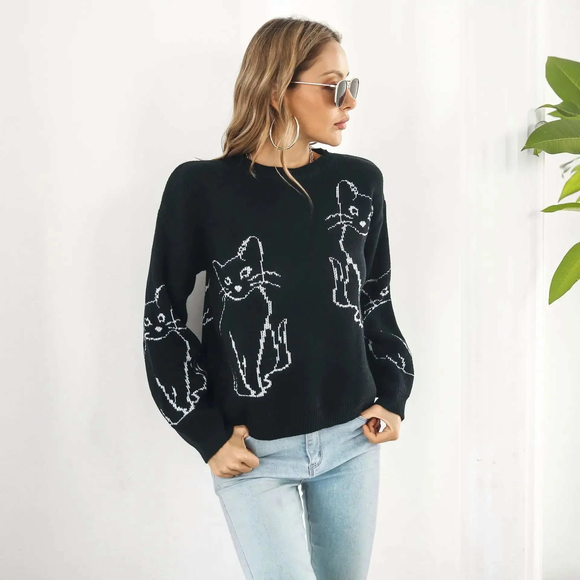 3Leaves Women's Cat Print Sweater - Image 4