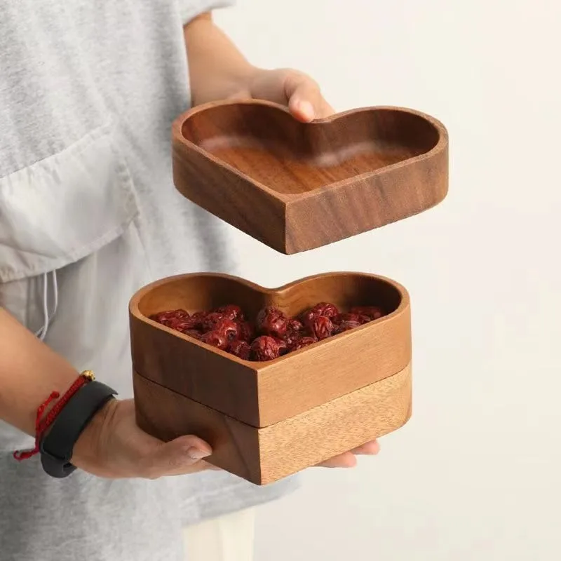 Creststone Heart Snack Tray - Image 8