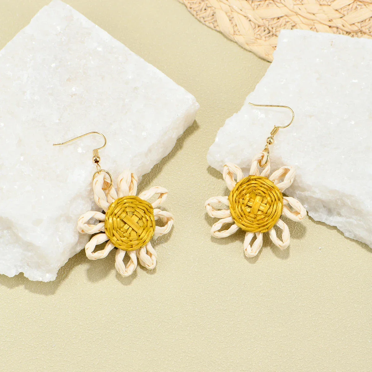 Daisy Earrings - Image 4