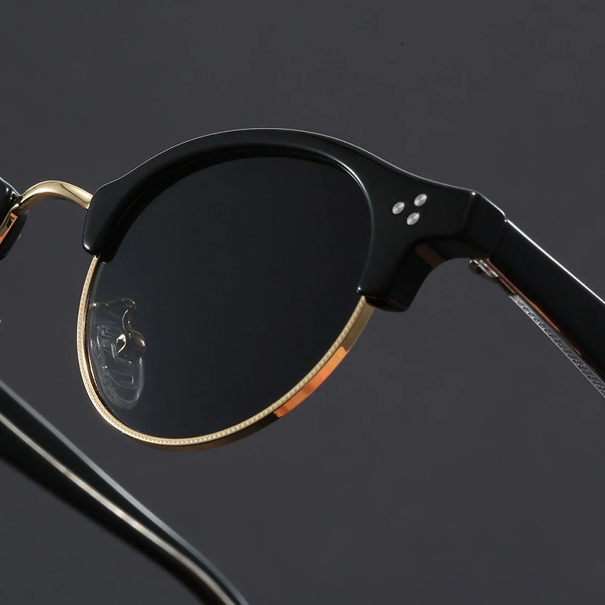 District Shades - Image 6