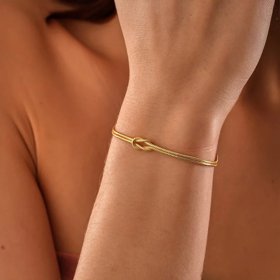 Endless Knot Bracelet - Image 4