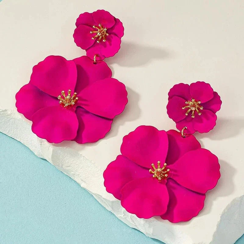 Fleura Cascade Earring Set - Image 3