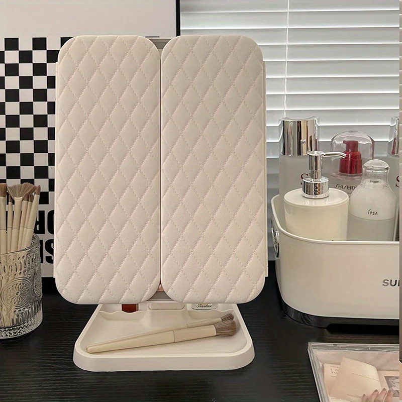 Glamlit Trifold Vanity Mirror - Image 2