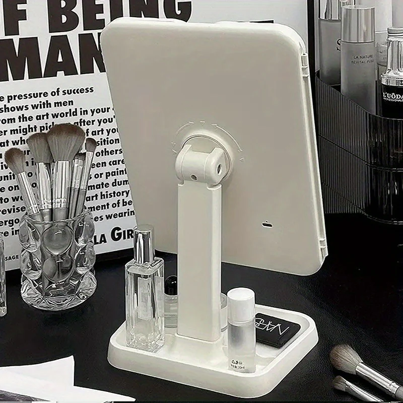 Glamlit Trifold Vanity Mirror - Image 5
