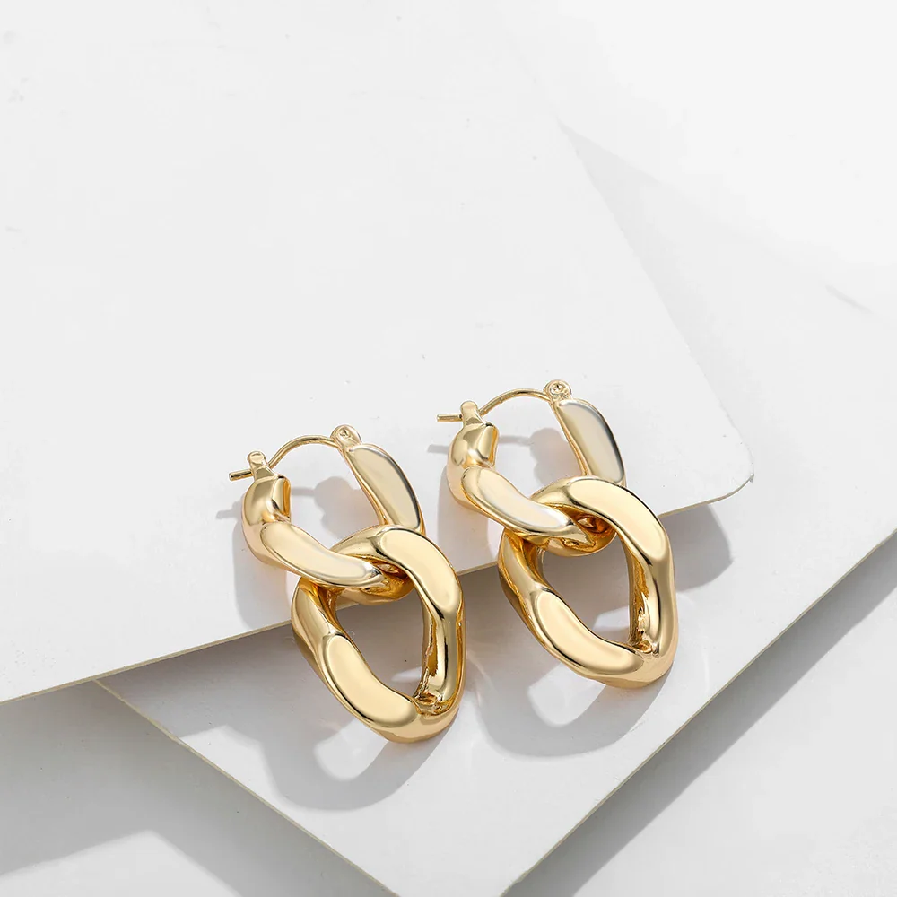 Gleura Link Earrings - Image 5