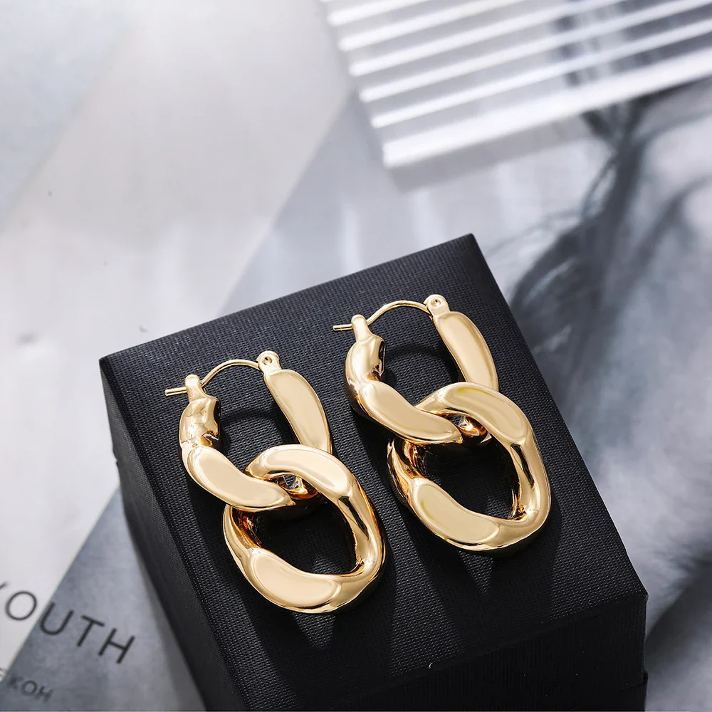 Gleura Link Earrings - Image 6