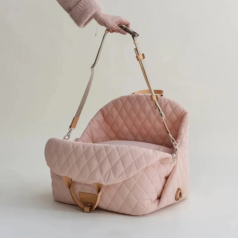 Happy Tails Quilted Carrier Bed - Image 9