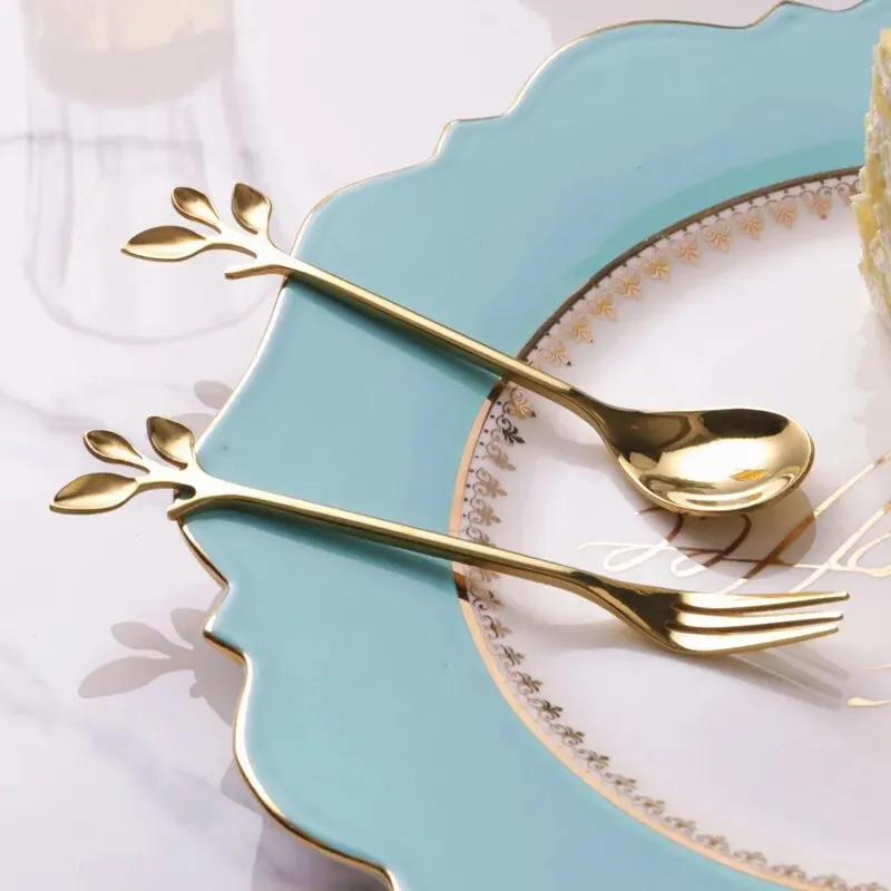 Hearthside Forest Leaves Dessert Forks - Image 4
