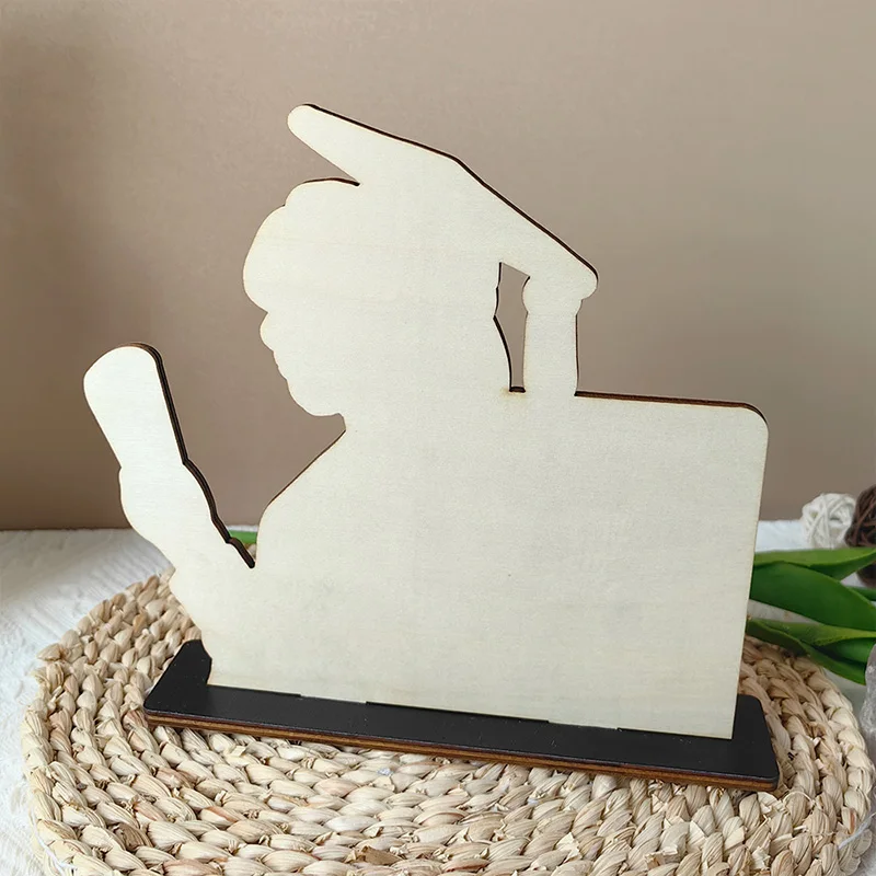 Hearthside Graduation Picture Frame - Image 5