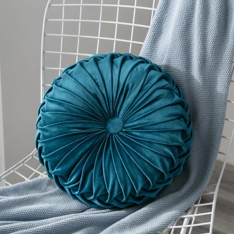 Meloa Velvet Cushion - Image 3