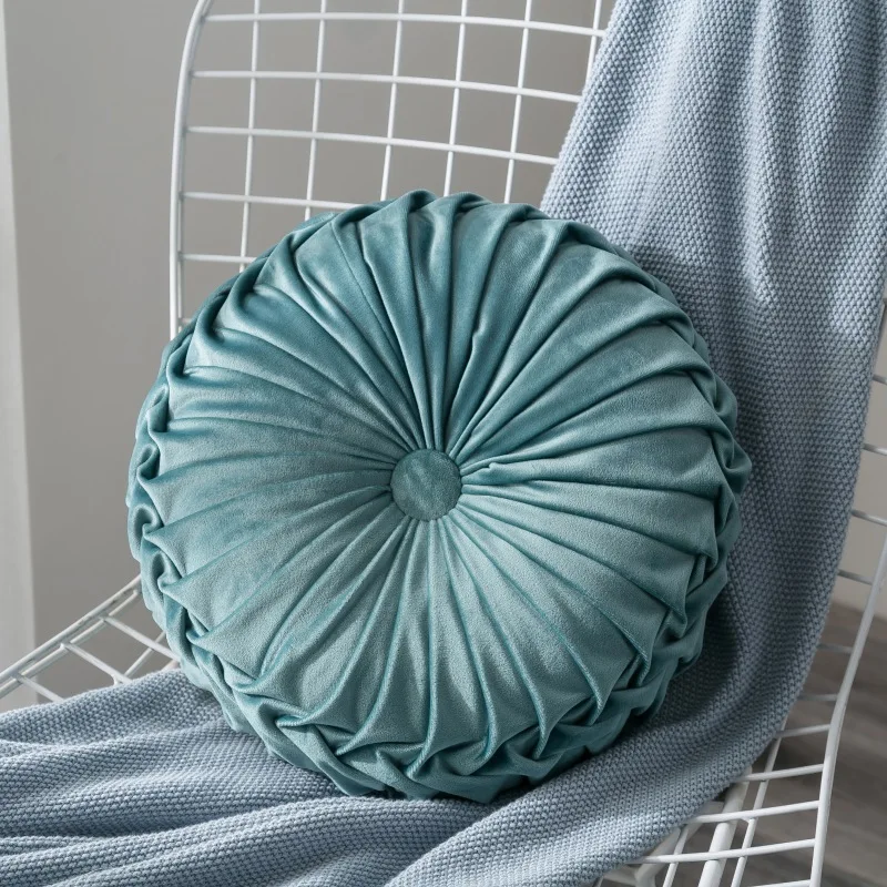 Meloa Velvet Cushion - Image 4