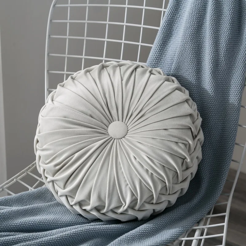Meloa Velvet Cushion - Image 6