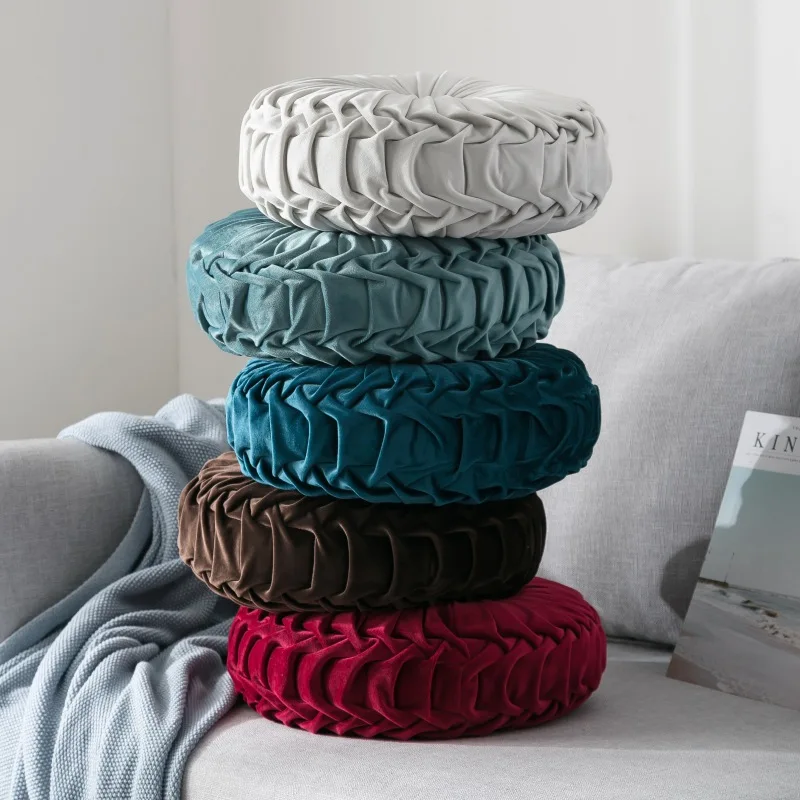 Meloa Velvet Cushion - Image 9