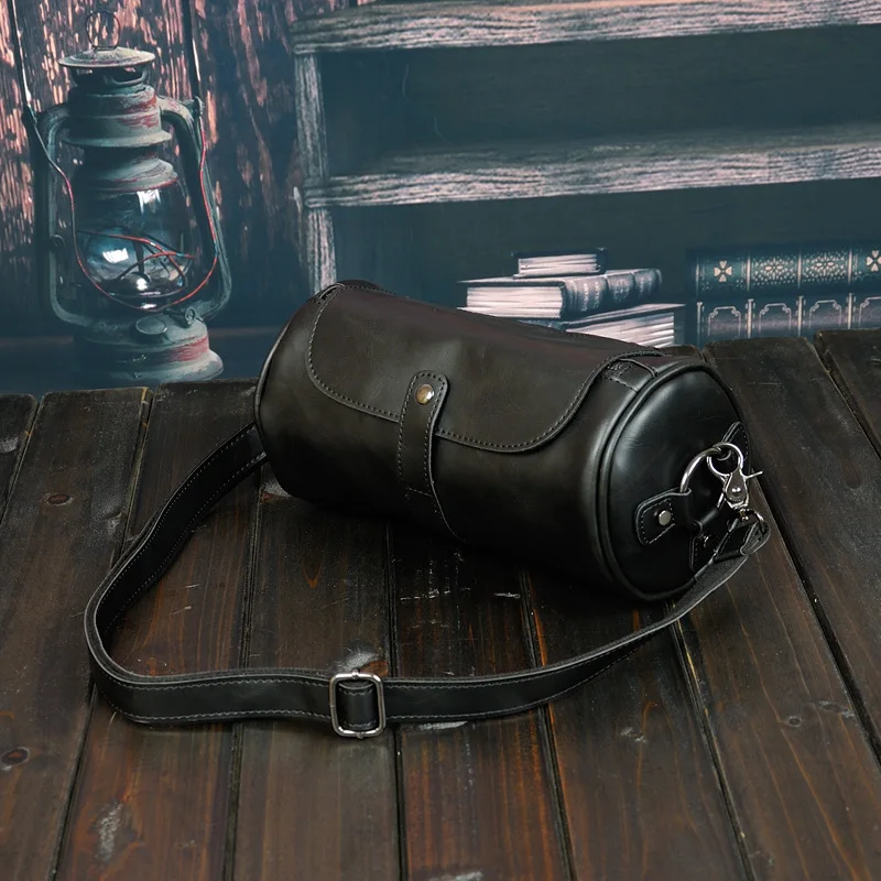 Men's Vintage Barrel Shoulder Bag - Image 3
