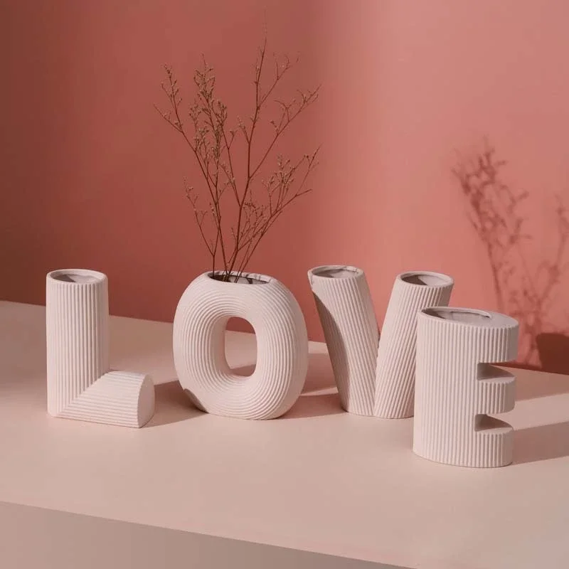 Nordic Ceramic Love Letters Vase Set (4 pcs) - Image 2