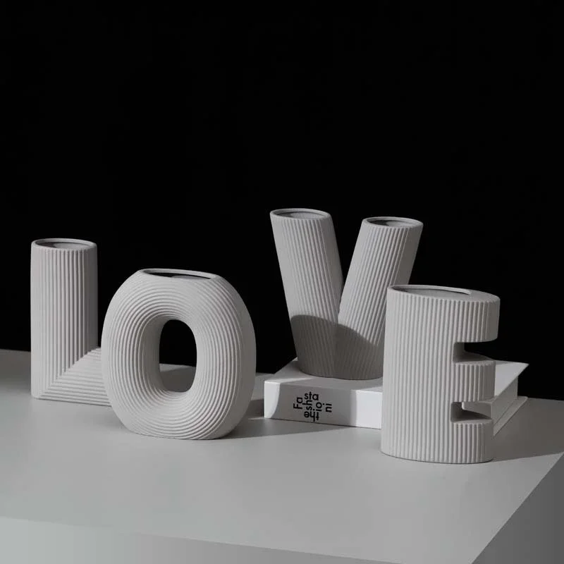 Nordic Ceramic Love Letters Vase Set (4 pcs) - Image 4