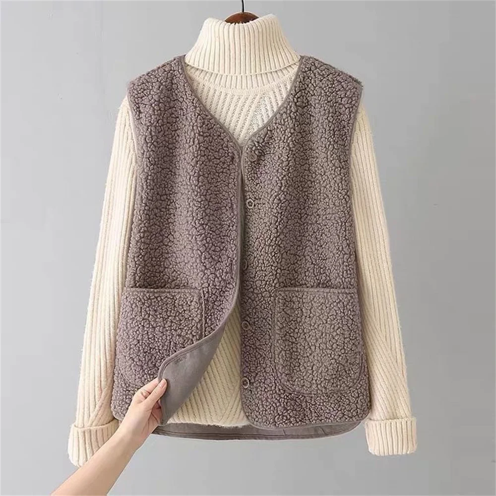 Provence Fleece Vest - Image 4
