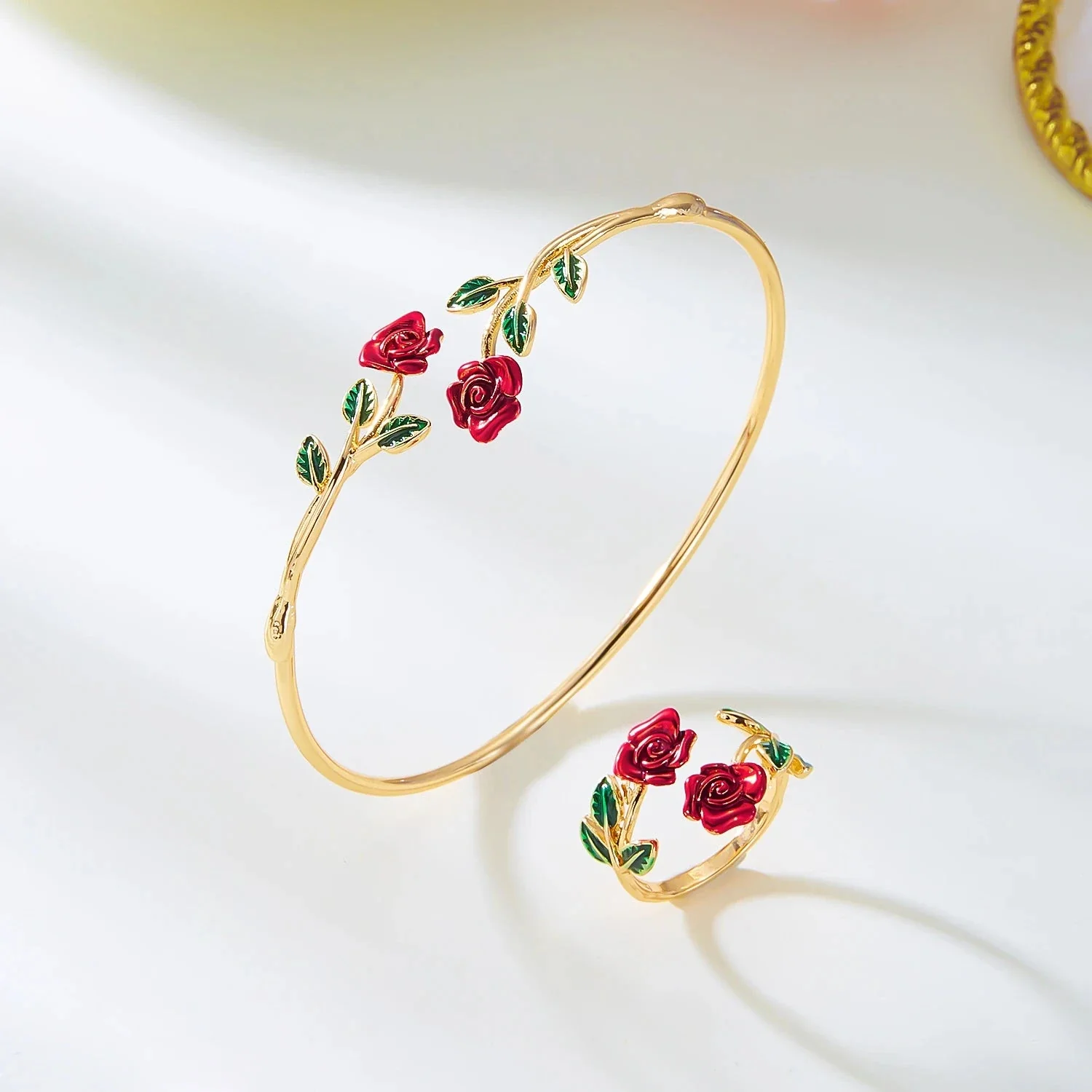 Roselle Enchanted Jewelry Set