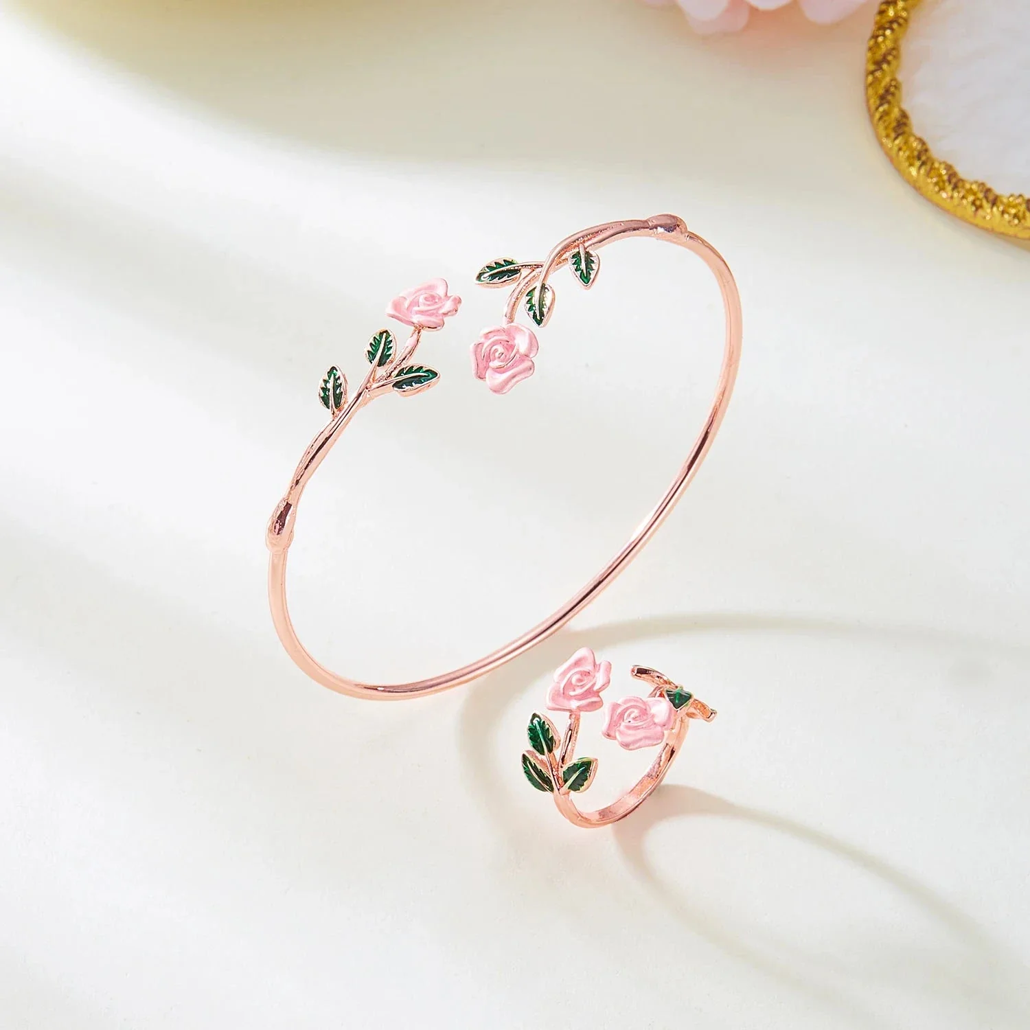 Roselle Enchanted Jewelry Set - Image 3