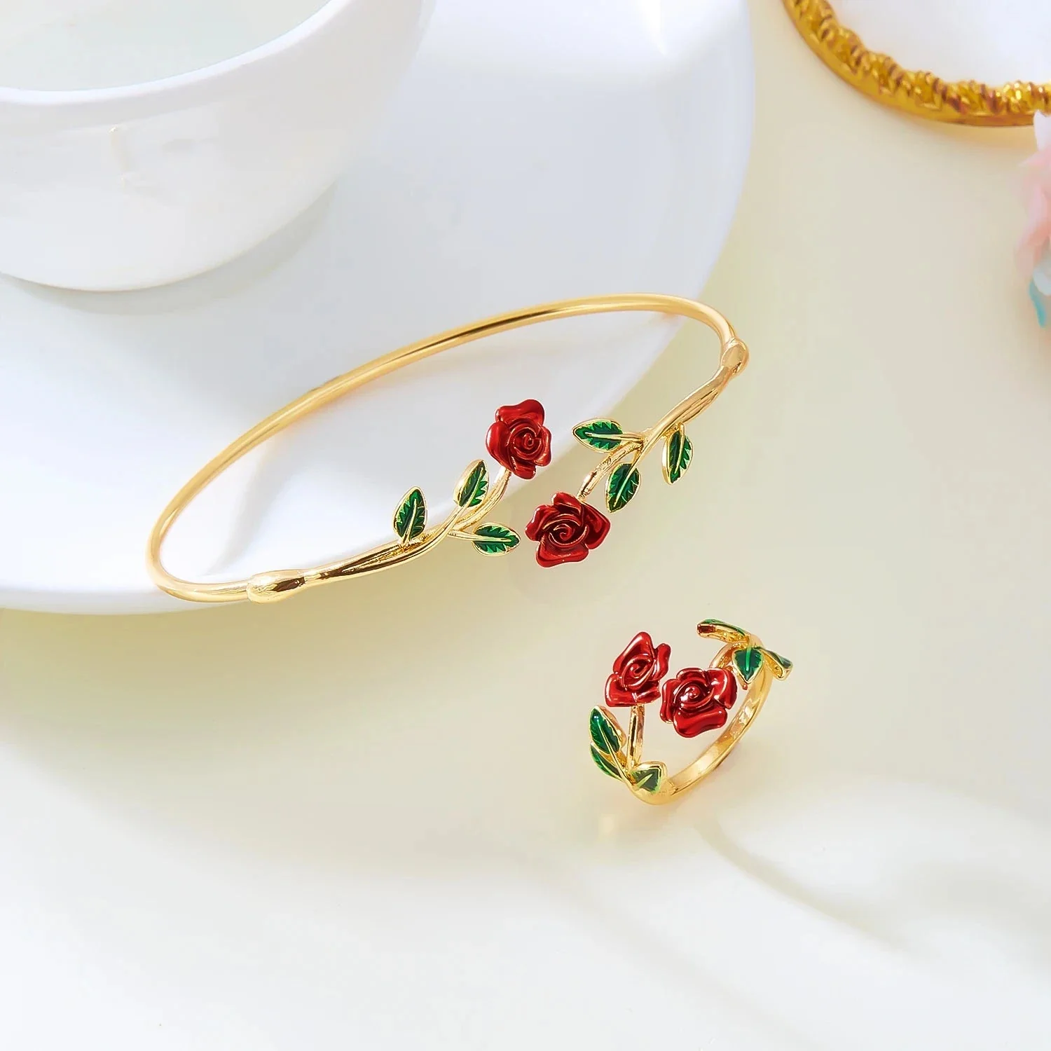 Roselle Enchanted Jewelry Set - Image 4