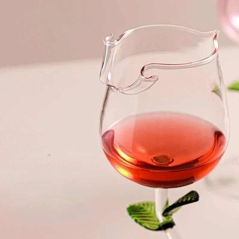 Rosette Stem Wine Glass - Image 2