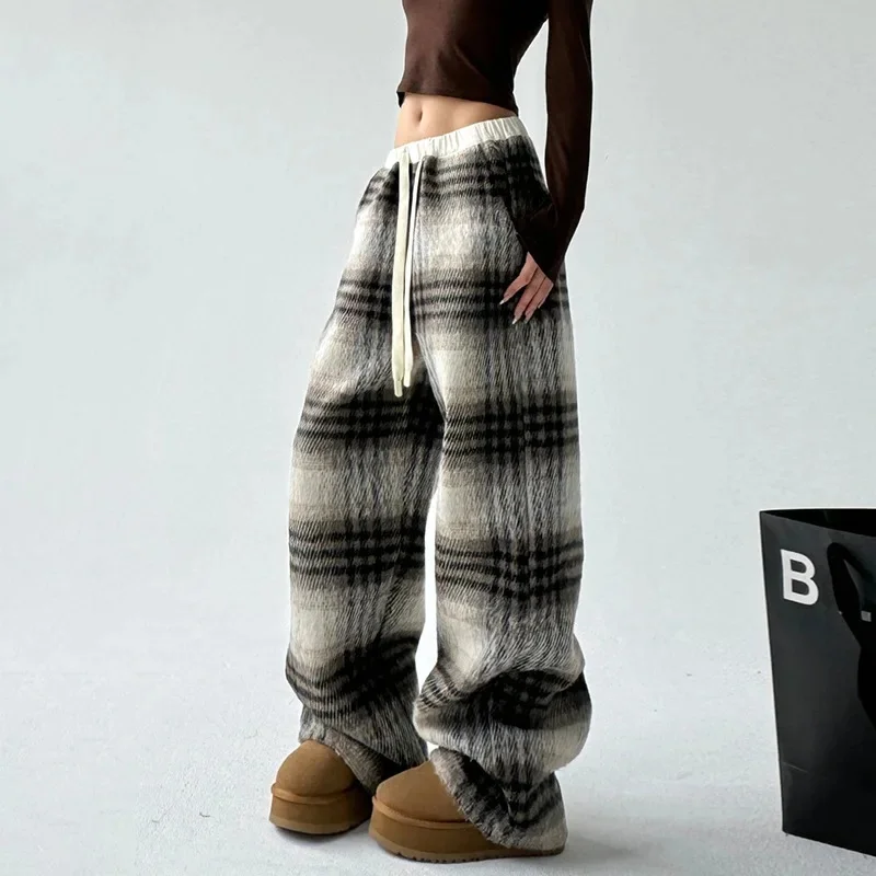 Slow Mornings Plaid Trouser - Image 9
