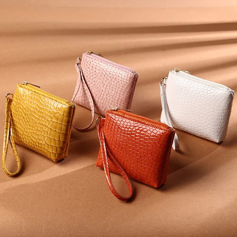 The Frame Wristlet - Image 11